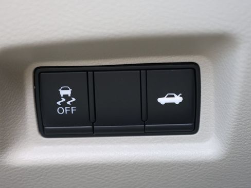 Used 2021 INFINITI Q50 Luxe w/ Cargo Package RWD image 32