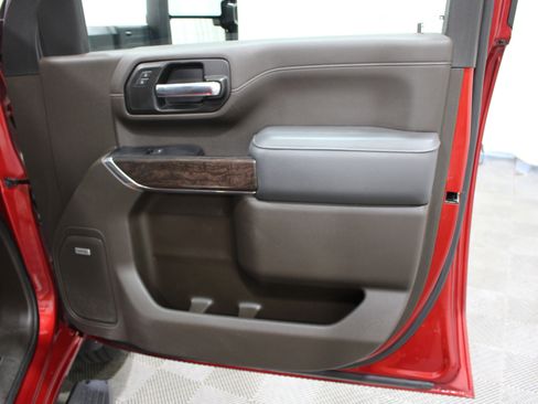 Used 2022 GMC Sierra 2500 Denali AWD/4WD image 25