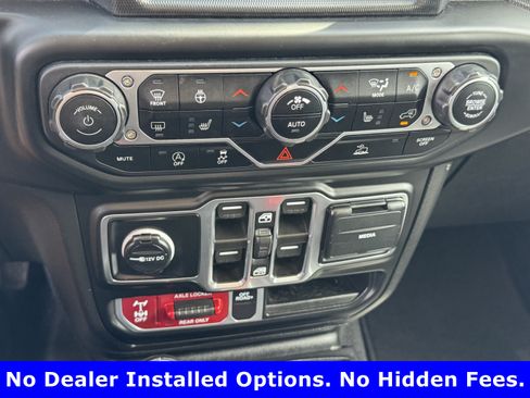 Used 2023 Jeep Gladiator Mojave w/ Cold Weather Group AWD/4WD image 18