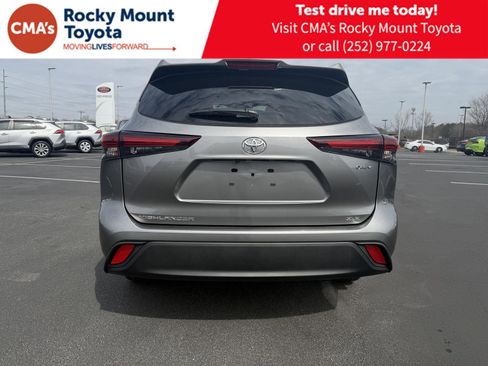 New 2026 Toyota Highlander XLE AWD/4WD image 6