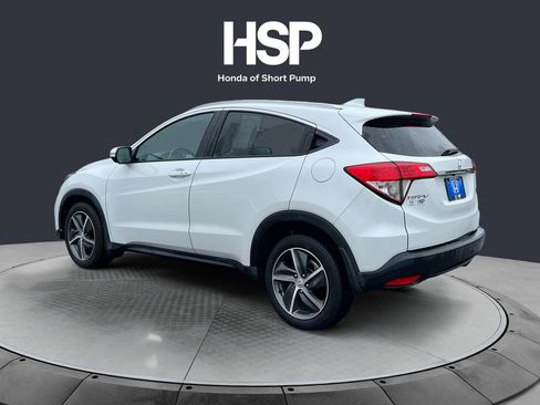 Used 2021 Honda HR-V EX-L image 3
