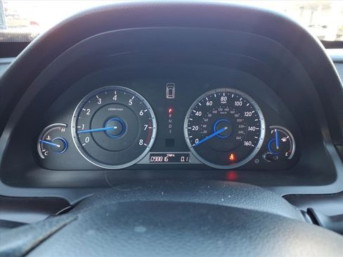 Used 2014 Honda Crosstour EX image 20