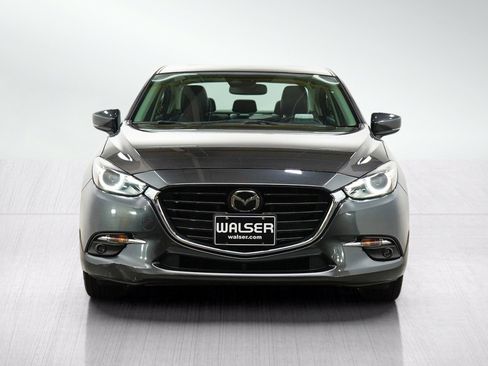 Used 2018 MAZDA MAZDA3 Grand Touring w/ Premium Equipment Package FWD image 8