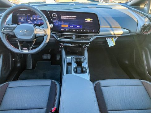 New 2026 Chevrolet Equinox EV RS image 11