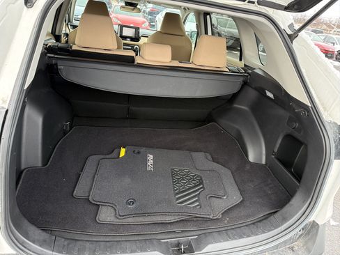 Used 2021 Toyota RAV4 XLE w/ Carpet Mat Package (TMS) image 23