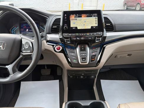 Used 2022 Honda Odyssey Elite image 29