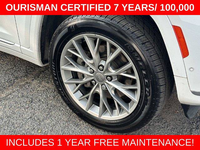 Used 2023 Jeep Grand Cherokee L Summit w/ Advanced Protech Group IV AWD/4WD image 8