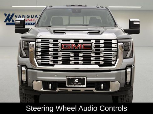 Used 2024 GMC Sierra 2500 Denali w/ Denali Reserve Package image 10