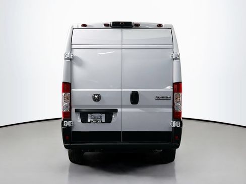 New 2026 RAM ProMaster 3500 w/ Convenience Group FWD image 6