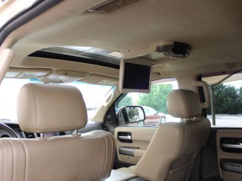 Used 2010 Toyota Sequoia Limited image 15