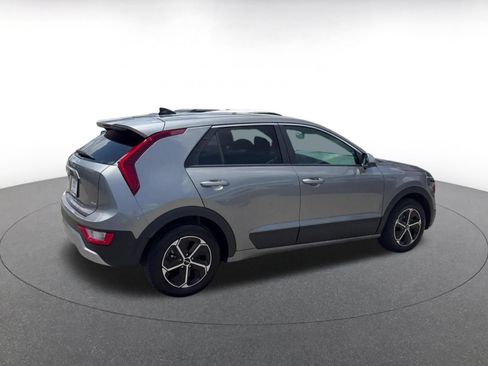 Used 2026 Kia Niro LX FWD image 14