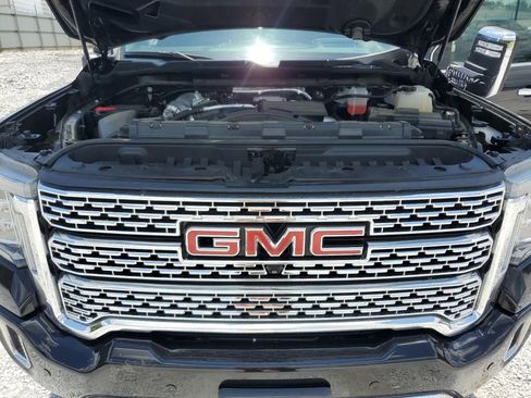 Used 2021 GMC Sierra 2500 Denali w/ Denali Ultimate Package image 11