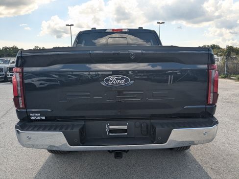 Used 2025 Ford F150 Lariat w/ Equipment Group 501A Mid AWD/4WD image 5