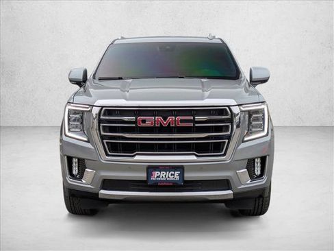 Used 2024 GMC Yukon SLT image 2