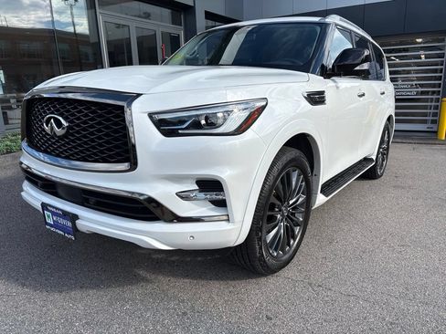 Used 2023 INFINITI QX80 Premium Select w/ Cargo Package AWD/4WD image 2