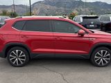 Used 2022 Volkswagen Taos SE image 4