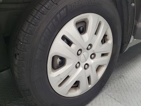 Used 2018 Dodge Journey SXT FWD image 31
