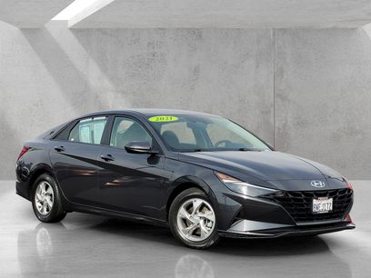 Used 2021 Hyundai Elantra SE