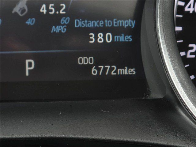 Used 2024 Toyota Camry XLE w/ Navigation Package FWD image 28