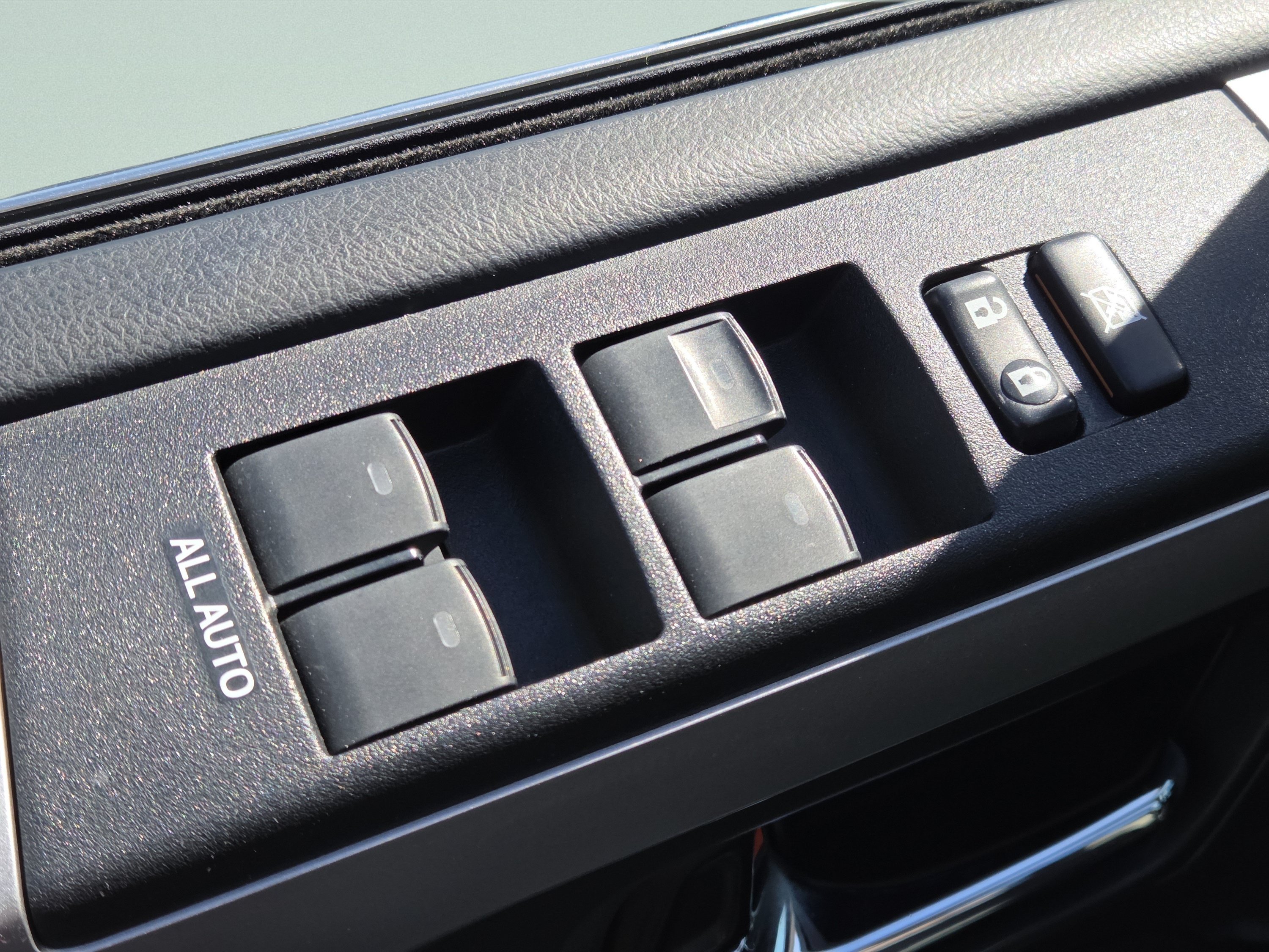 Certified 2022 Toyota 4Runner Limited AWD/4WD image 34