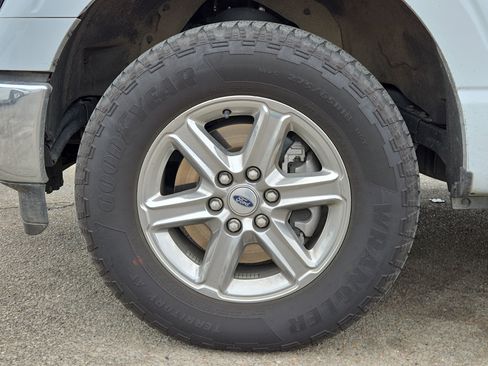 Certified 2025 Ford F150 XLT w/ Equipment Group 301A Standard image 9