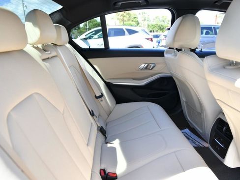 Used 2021 BMW 330i Sedan w/ Convenience Package image 14