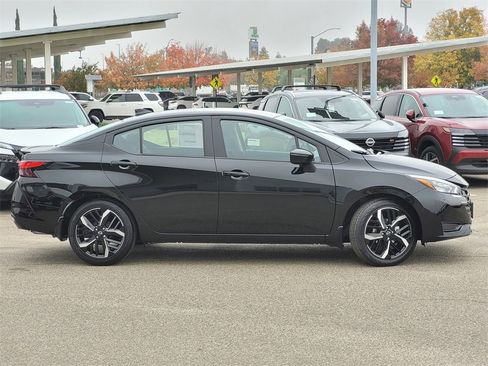 New 2025 Nissan Versa SR w/ Trunk Package image 3