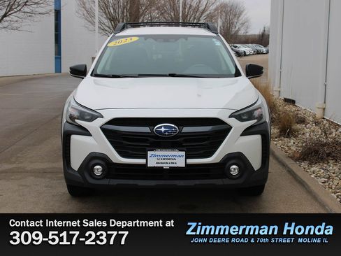 Used 2023 Subaru Outback Premium image 4