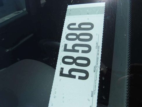 Certified 2025 Acura ADX AWD image 32