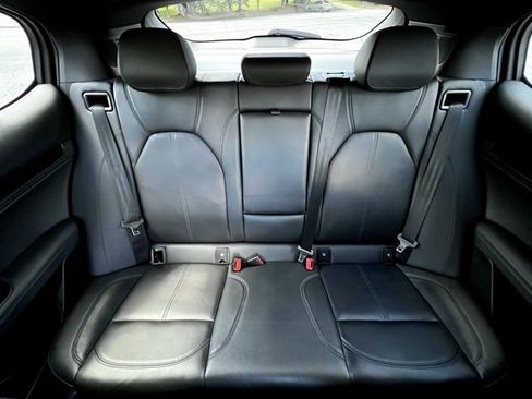 Used 2022 Alfa Romeo Stelvio Sprint image 30