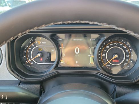 New 2026 Jeep Gladiator Sport AWD/4WD image 7
