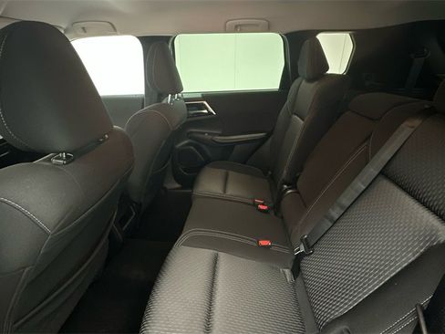 Used 2022 Mitsubishi Outlander ES image 10