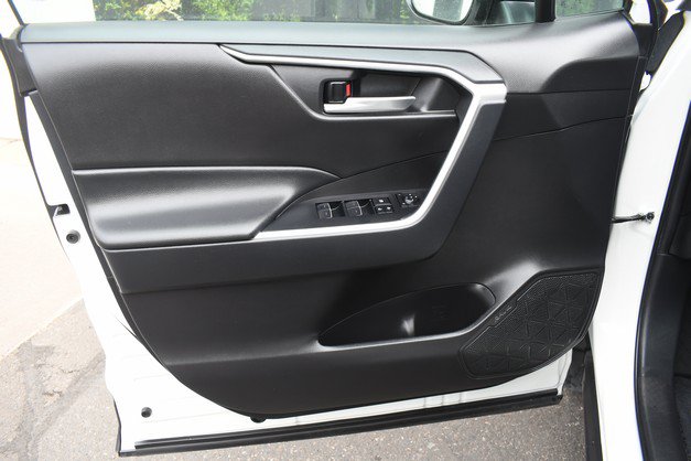 Certified 2025 Toyota RAV4 XLE AWD/4WD image 13