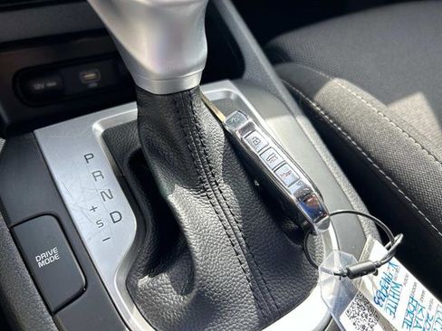 Used 2024 Kia Forte LXS image 29