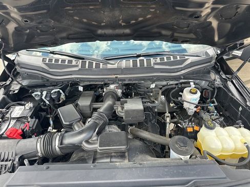 Used 2021 Ford F250 XLT w/ Snow Plow Prep Package AWD/4WD image 27