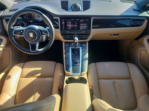 Used 2020 Porsche Macan S image 17