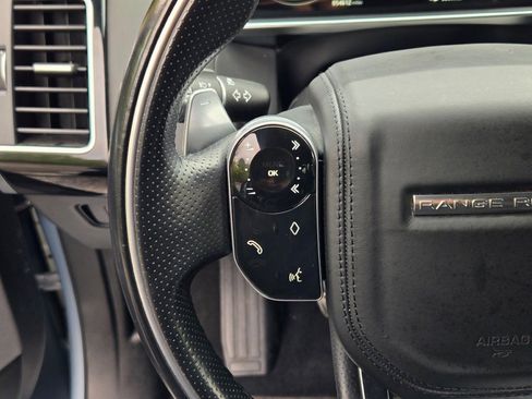 Used 2022 Land Rover Range Rover Sport HSE Silver Edition image 28