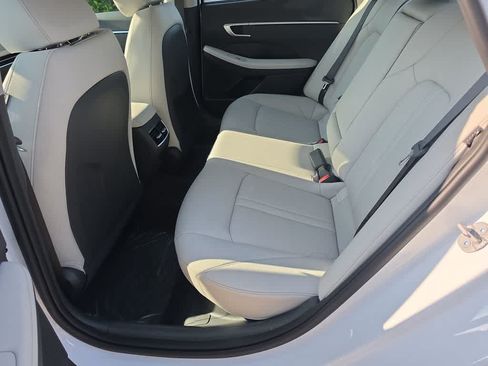 New 2026 Hyundai Sonata Limited FWD image 21