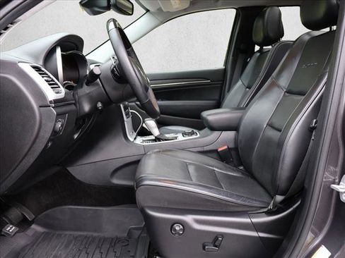 Used 2018 Jeep Grand Cherokee Summit w/ Platinum Series Group AWD/4WD image 22