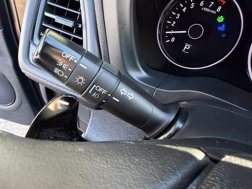 Used 2021 Honda HR-V Sport image 28