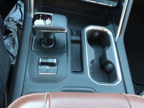 Certified 2025 GMC Sierra 1500 Denali Ultimate image 15