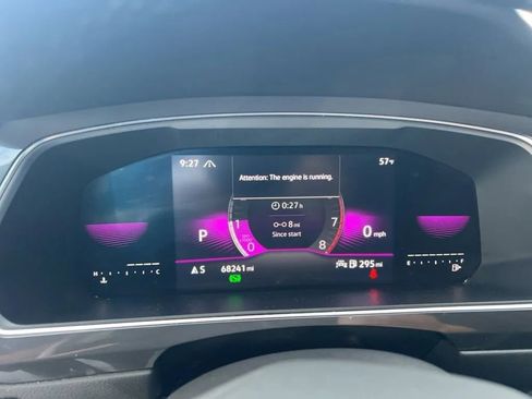 Used 2022 Volkswagen Tiguan SE R-Line image 26