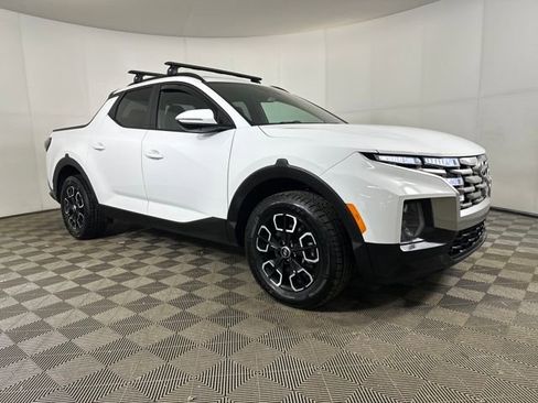 Used 2022 Hyundai Santa Cruz SEL Premium w/ Cargo Package image 2