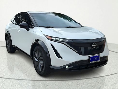 Certified 2023 Nissan Ariya AWD image 1
