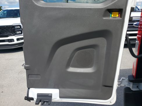 Used 2023 Ford Transit 350 XLT image 15