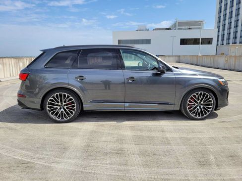 New 2026 Audi SQ7 Prestige AWD/4WD image 7