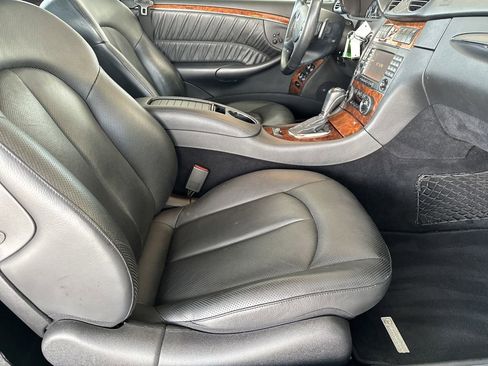 Used 2007 Mercedes-Benz CLK 550 Cabriolet image 28