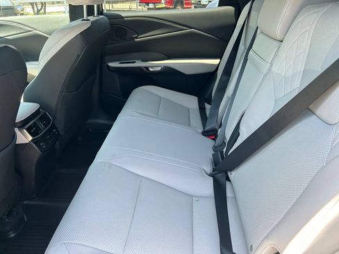 Used 2023 Lexus RX 350h w/ Accessory Package (2T) AWD/4WD image 15