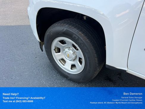 Used 2022 Chevrolet Colorado W/T RWD image 12
