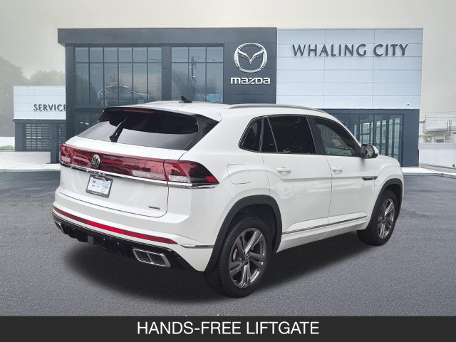 Used 2024 Volkswagen Atlas Cross Sport SEL R-Line AWD/4WD image 8